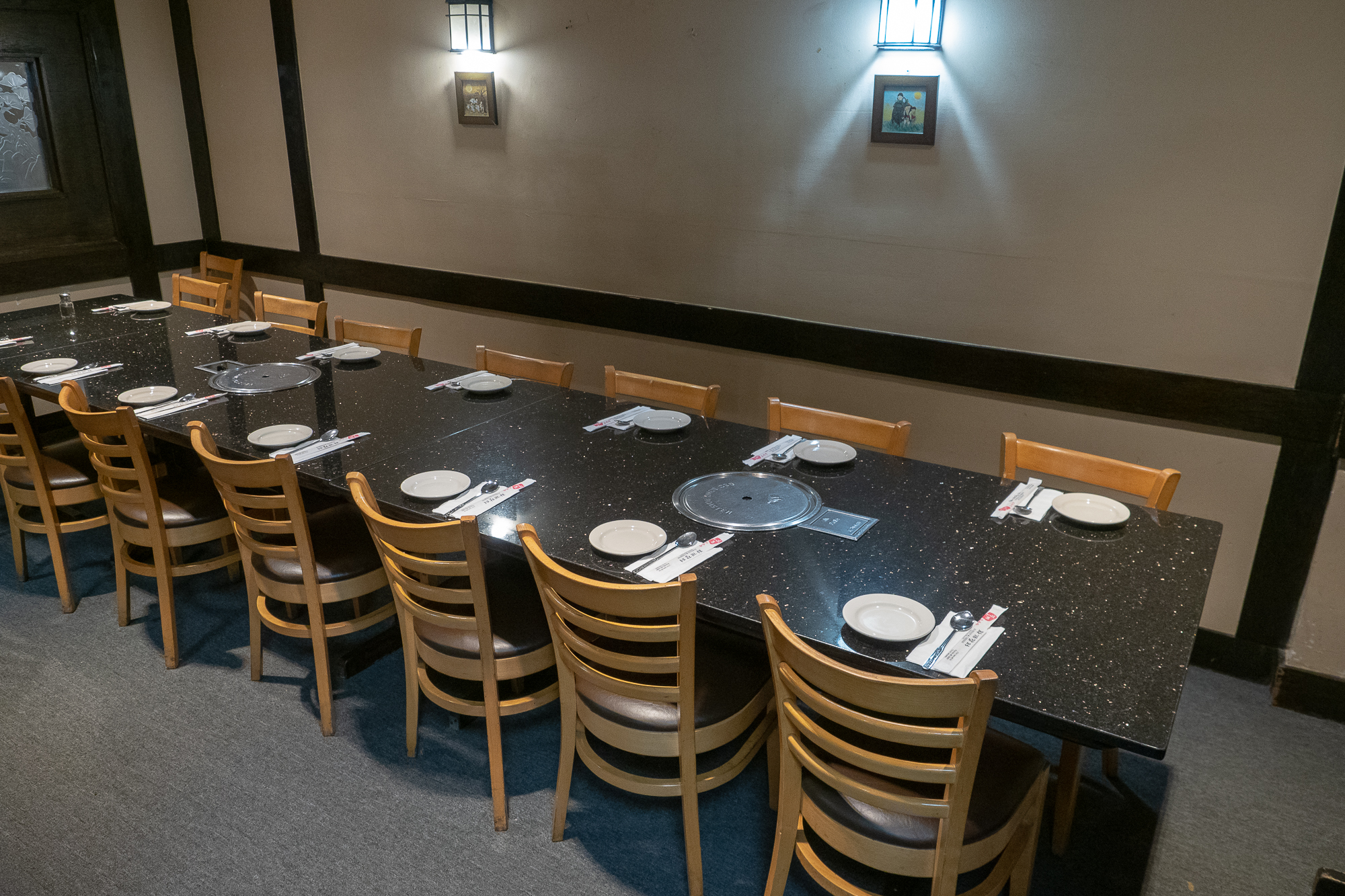 Private party room at Hwa Gae Jang Tuh